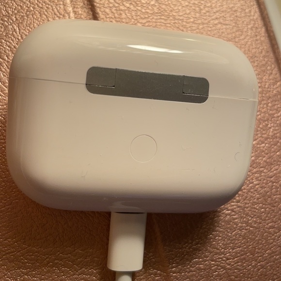 Apple 🍎 IPods 2nd generation Case charger - Picture 3 of 3